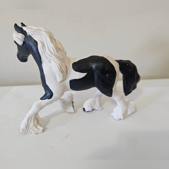 Papo 51550 Black and White Cob Horse Figure - Picture 3 of 7